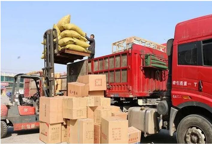 厦门到中沙群岛的岛礁及其海域物流专线